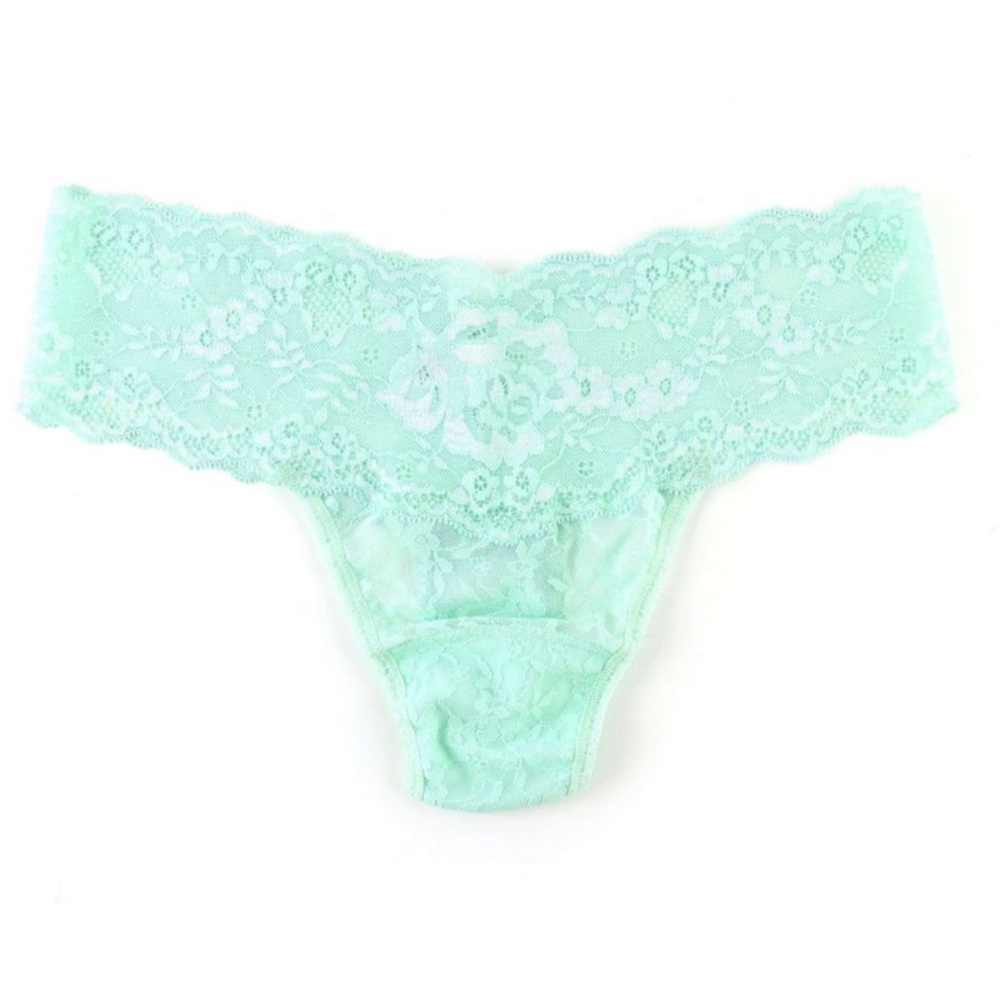 NEW Hanky Panky Lace Thong Panties Small